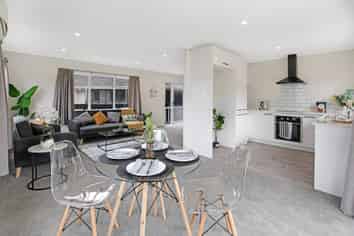 12A Hinton Place, Weymouth