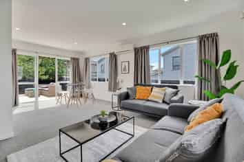 12A Hinton Place, Weymouth