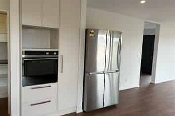 18 Lorenzos Lane, Halswell