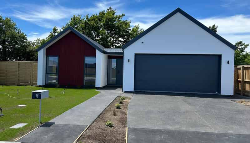 18 Lorenzos Lane, Halswell