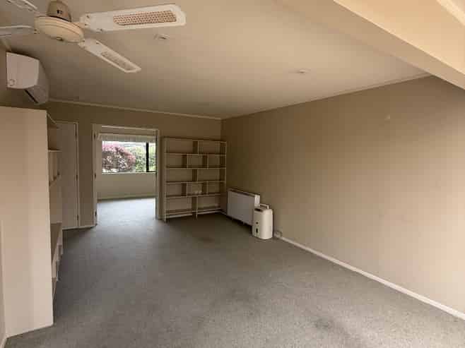 21/18 King Street, Petone