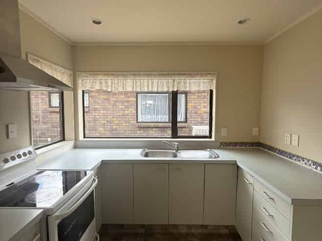 21/18 King Street, Petone