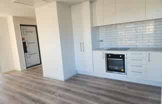 24A Stackwood Avenue, Woodend