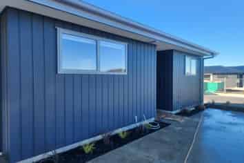 24A Stackwood Avenue, Woodend