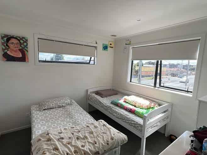 1/96 Knighton Road, Hillcrest