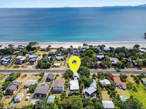 221 Tangiora Avenue, Whangapoua