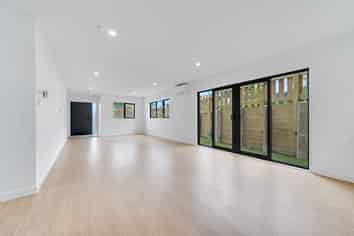 Auckland - Address withheld