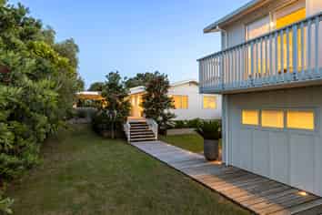 416 Rangi Avenue, Whangamata