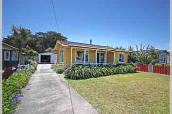 9 Dewe Terrace, FOXTON BEACH