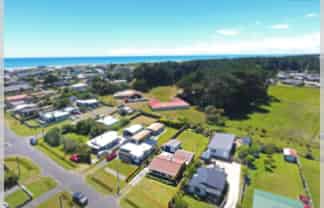 9 Dewe Terrace, FOXTON BEACH