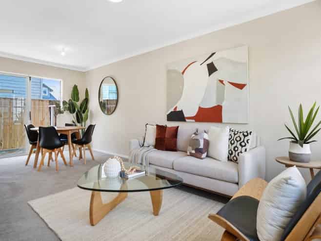 2/13 King Edwards Avenue, Epsom