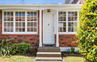 2/13 King Edwards Avenue, Epsom