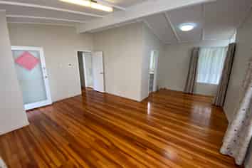 12 Aarts Avenue, Manurewa