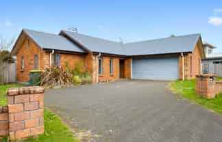 110 Rototuna Road, Rototuna