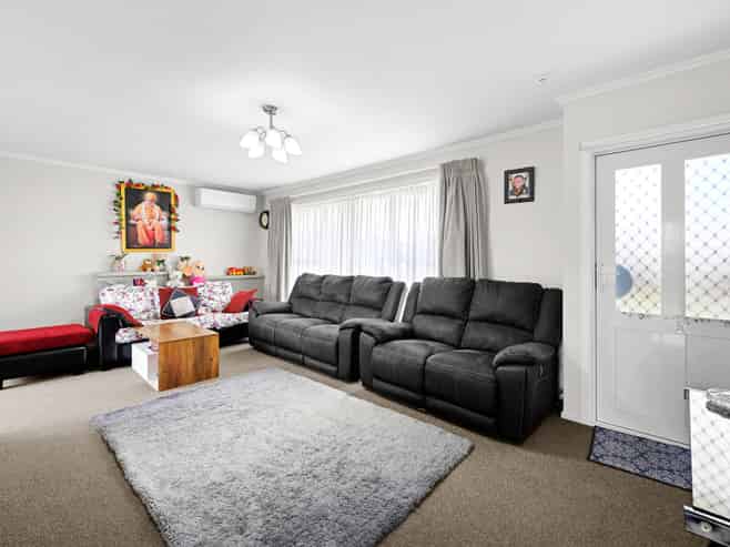 24 Larnach Street, Saint Andrews