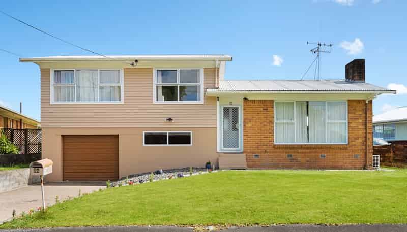 24 Larnach Street, Saint Andrews