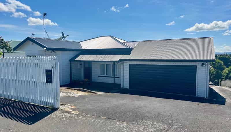 82 Forest Lake Road, Forest Lake