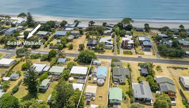 235 Tangiora Avenue, Whangapoua