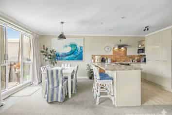 14/340 Gulf Harbour Drive, Gulf Harbour