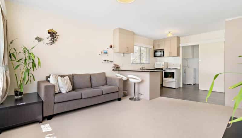 4/26 Rogan Street, Mount Roskill