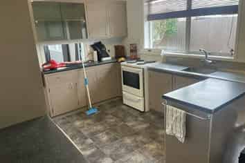 Hawkes Bay - Address withheld