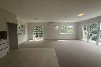 82 Woodlands Crescent , Browns Bay