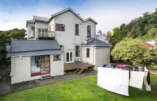 1/180 Queen Street, North Dunedin