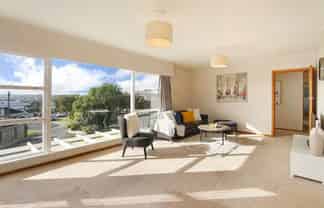 18 Raeben Avenue, Hillcrest