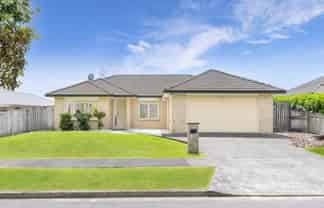 12 Ridgefield Lane, East Tamaki Heights