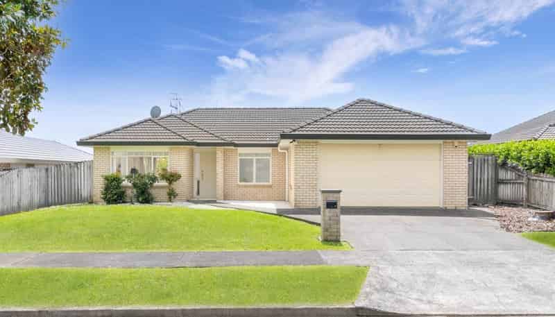 12 Ridgefield Lane, East Tamaki Heights