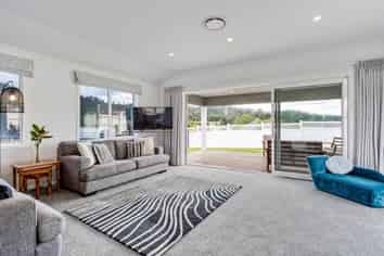 3 Gumdiggers Lane, Riverhead