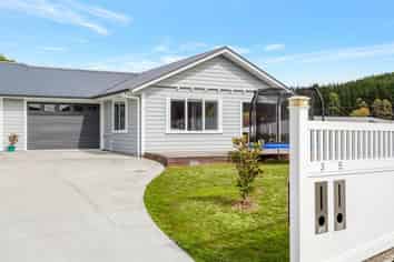 3 Gumdiggers Lane, Riverhead