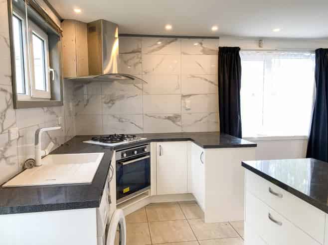 8/21 Olliviers Road, Phillipstown