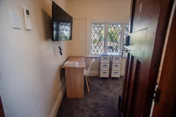 Room 1/35 Heroit Row, Dunedin Central