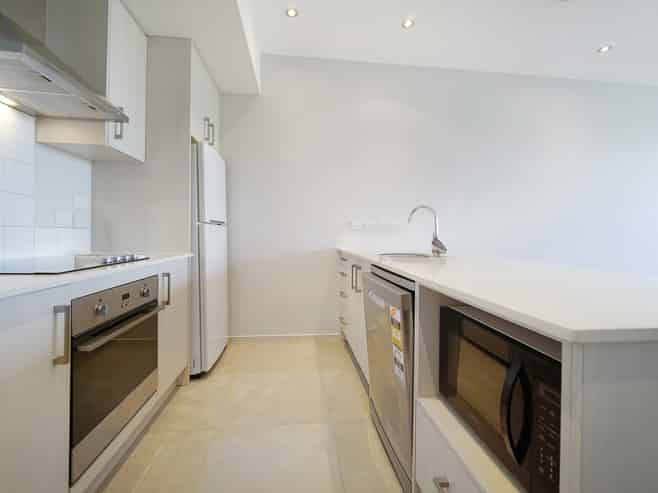 402/40 Library Lane, Albany