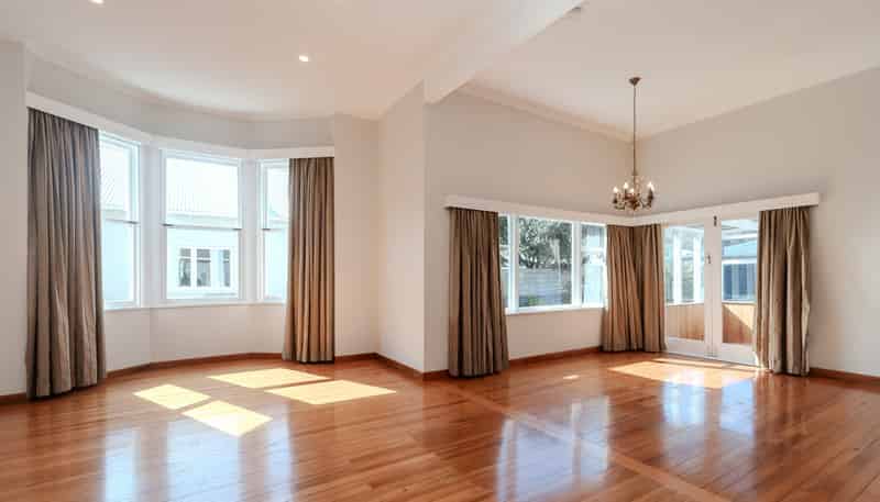 89 Derwent Street, Island Bay