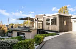 12 Lady Polson Lane, Cashmere