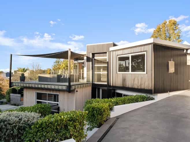 12 Lady Polson Lane, Cashmere