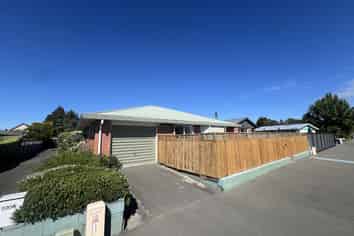 220 Walnut Ave, Netherby