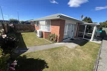 220 Walnut Ave, Netherby