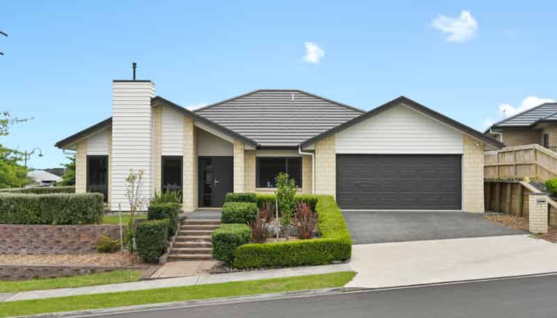 1 Helenslee Court, Flagstaff