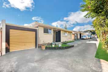 A/2/91 Great South Road, Manurewa
