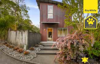 542a West Coast Road, Oratia