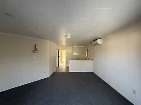 a/27 Trevalyan Street, Onekawa