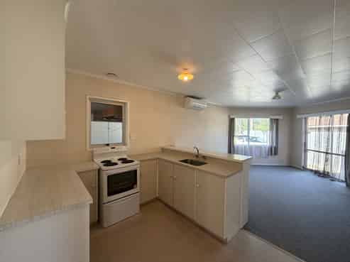 a/27 Trevalyan Street, Onekawa