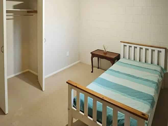 2/27 Kerswill Place, Pakuranga