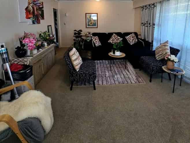 2/27 Kerswill Place, Pakuranga