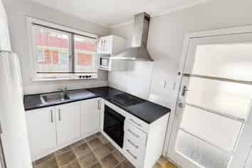 2 Vine Street, Mangere East