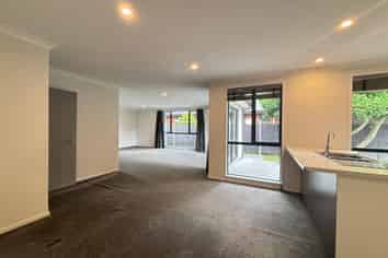 2/23 Rempstone Drive, Halswell