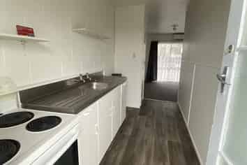 2/22 Hardley Street, Hamilton Central